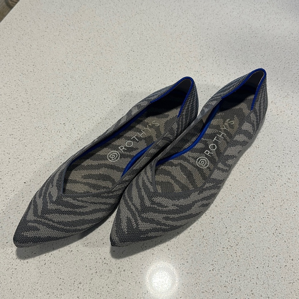 Rothy’s The Point zebra size 9 flat